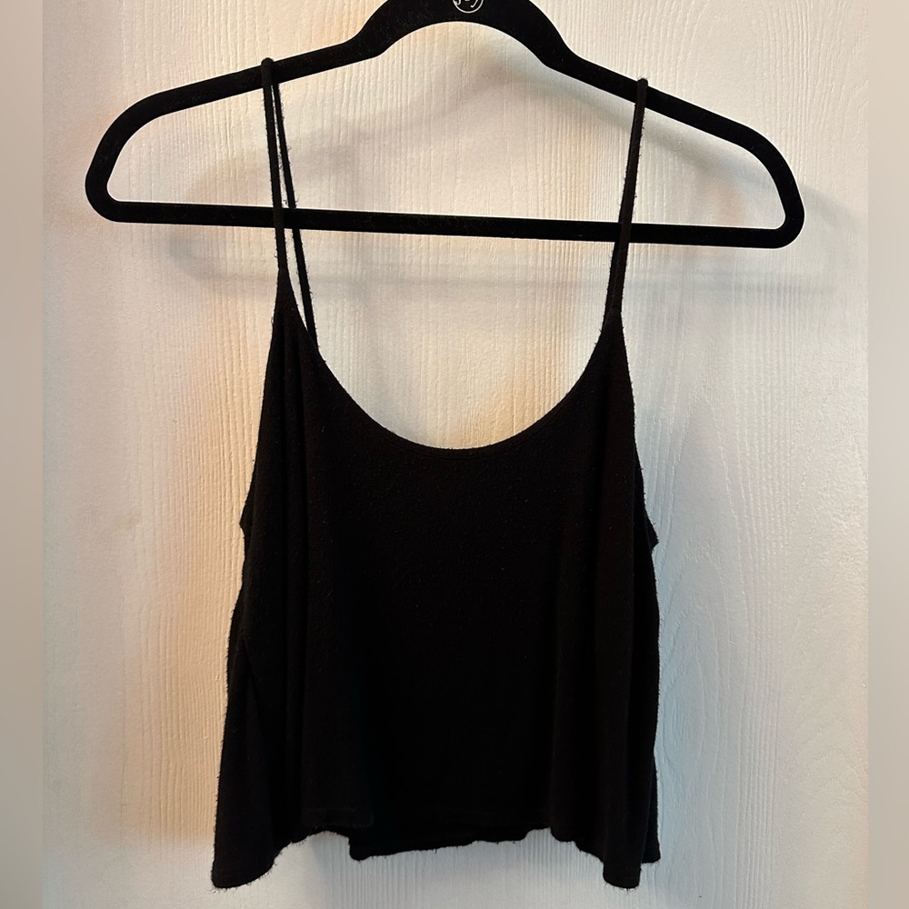 Black Nollie flowy crop tank
